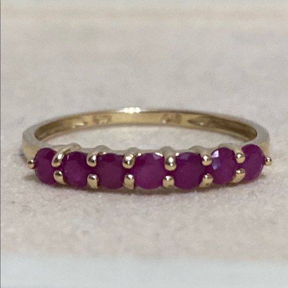 14K Gold Clyde Duneier Ruby Ring
